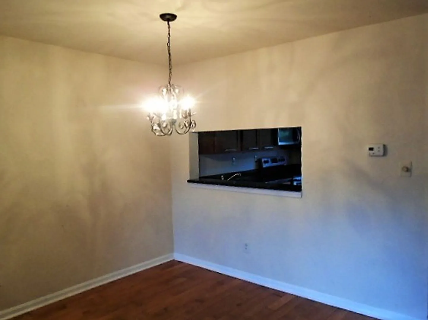 1211 S. Linwood Ave. Huge 3BR, 3.5BA Townhouse in Canton — Photo 3
