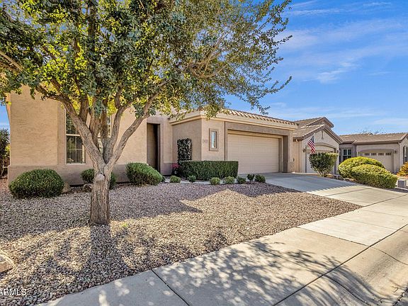 3rd image of 4221 E SOURWOOD Drive