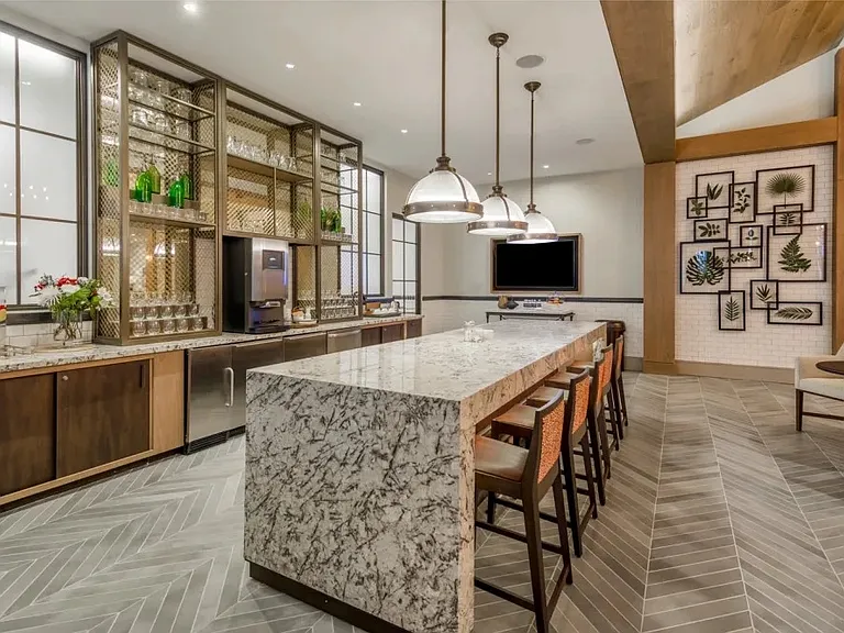 Canvas Valley Forge, 55+ — Photo 6