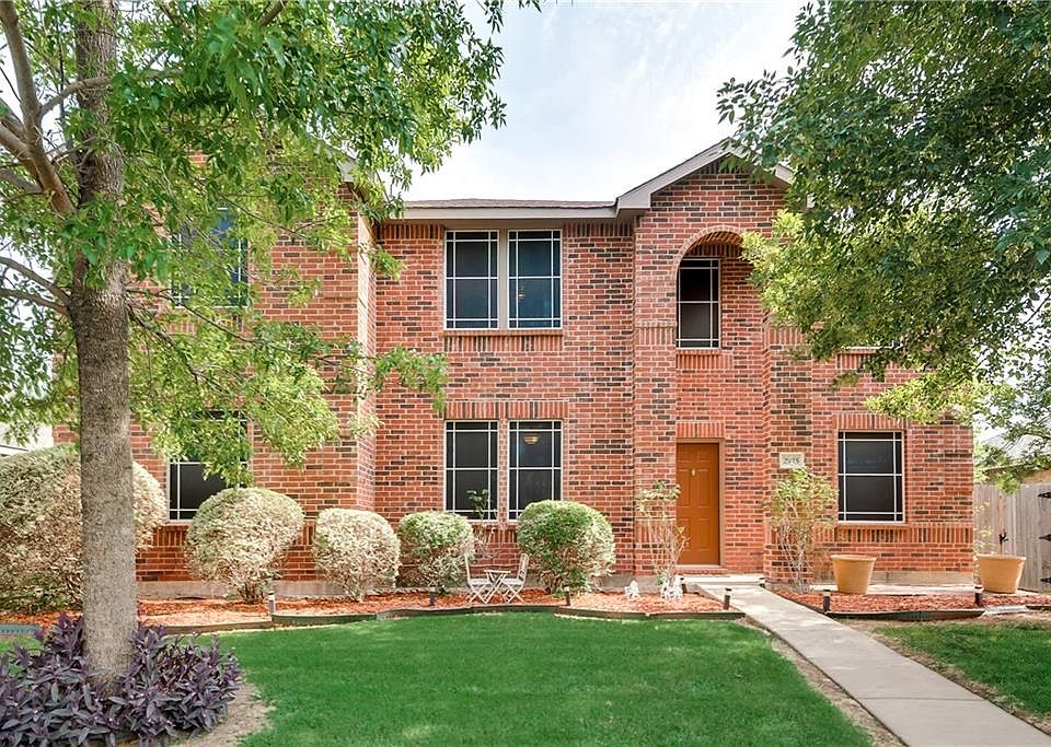 1st image of 2925 Montague Trl