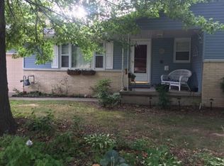 4252 S Sunrise Ave, Springfield, MO 65810