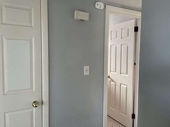4th image of 2209 Gerald Ct #1