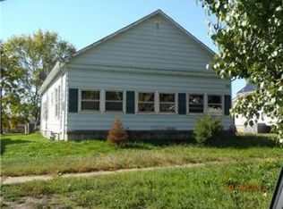 139 Walnut Ave, Osawatomie, KS 66064