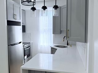 310 Summit Ave APT 3, Jersey City, NJ 07306