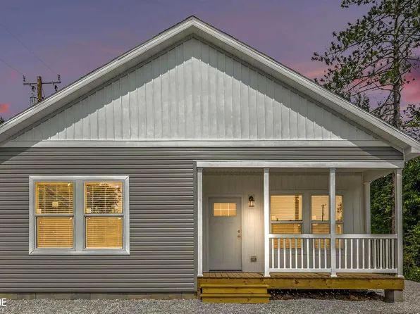7304 Birch Tree Rd, Lexington, MI 48450