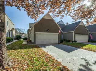 12563 Barkley St, Overland Park, KS 66209