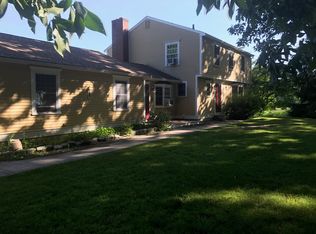 39 Whitehall Rd, South Hampton, NH 03827