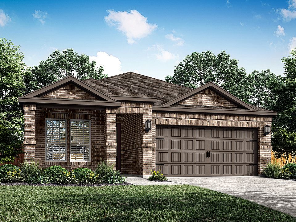 Enjoy flexible living in this 3 bedroom, 2 bathroom home.