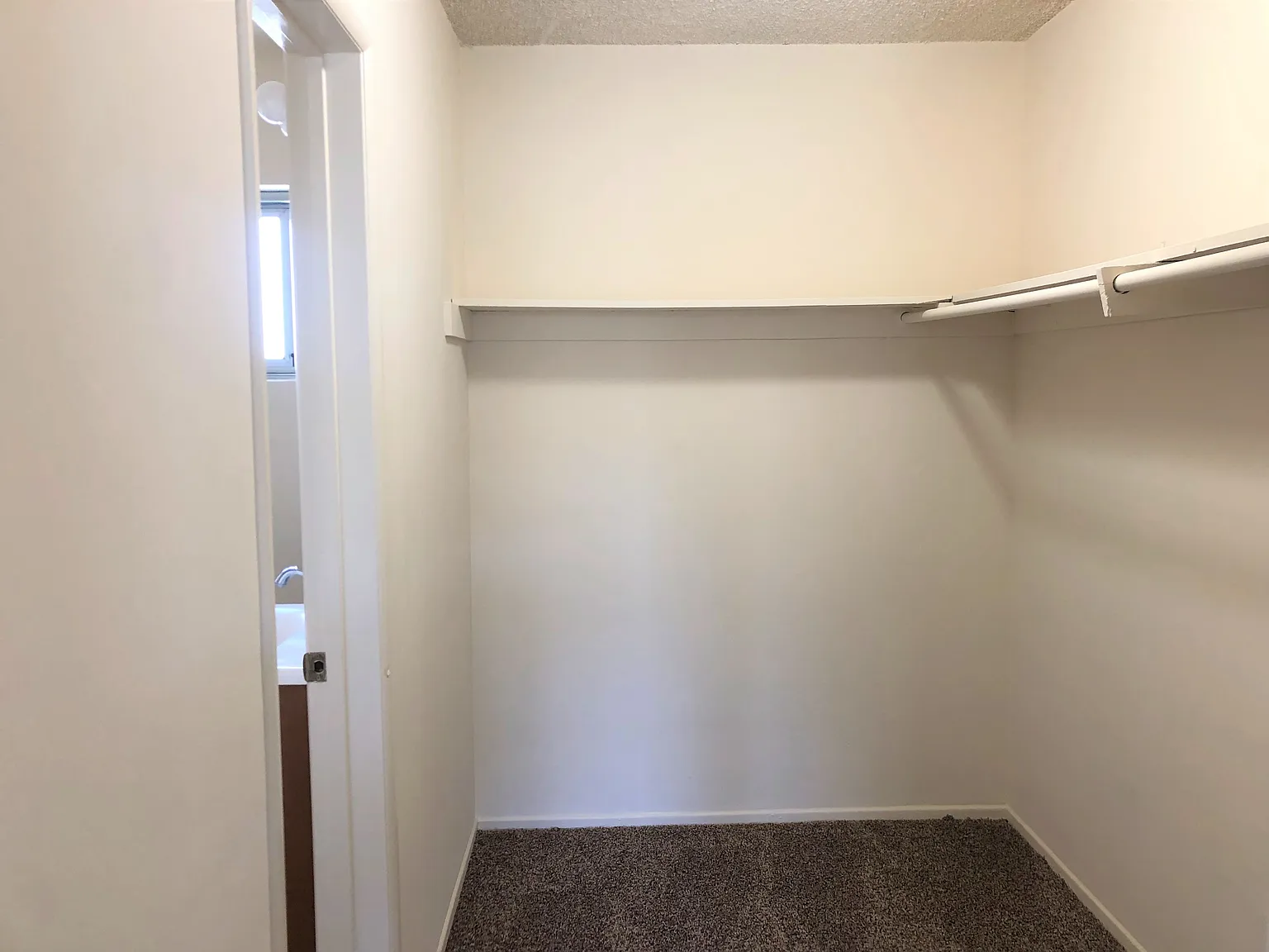 1780 Park Ave. — Photo 4