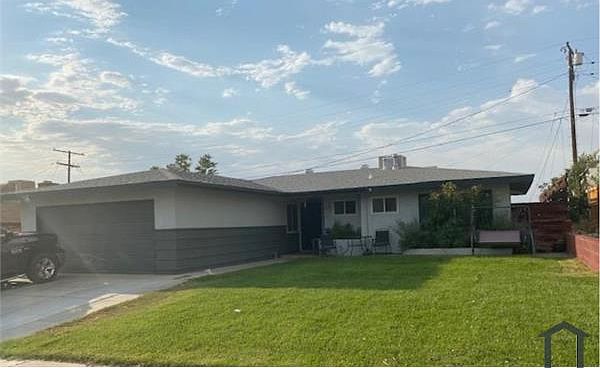1st image of 811 Linda Ln