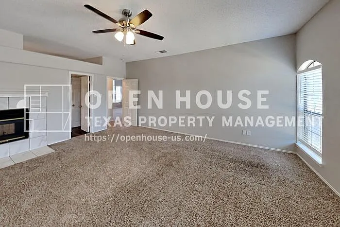 928 Fenimore Dr — Photo 13