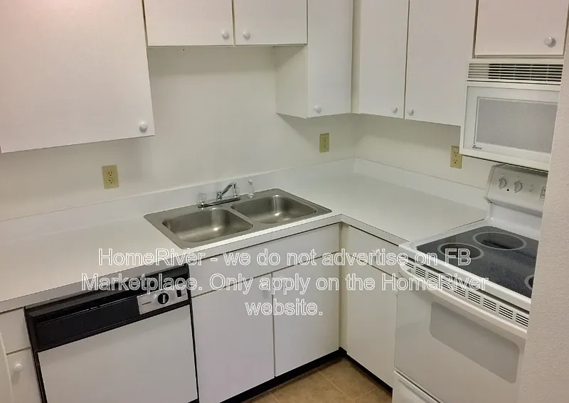 2 bed, 2.0 bath, 904 sqft, $1,500 — Photo 3