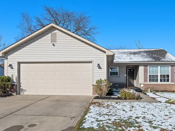 7281 Woodside Dr, Avon, IN 46123