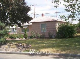 90 H St NE, Ephrata, WA 98823