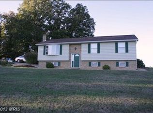 4832 Creek Rd, Hancock, MD 21750