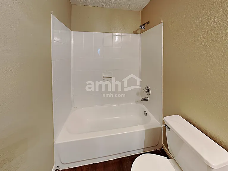 29231 Legends Green Dr — Photo 17