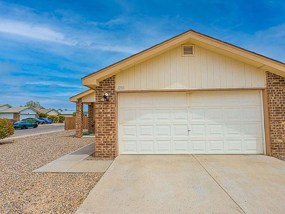 3rd image of 1200 SW Camino Del Rey Dr