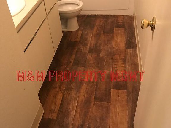 5th image of 3517 Sun Knoll Dr