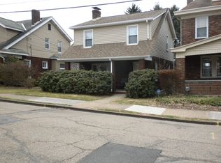 3921 Winshire St, Pittsburgh, PA 15212