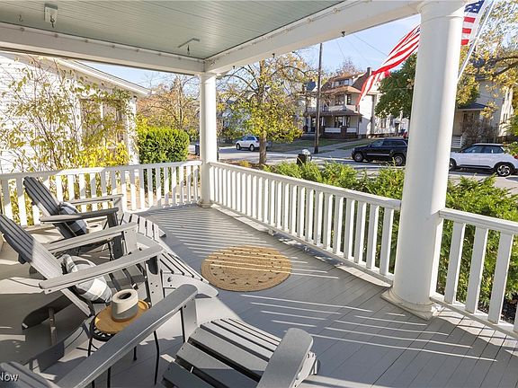 5th image of 1204 Brockley Ave