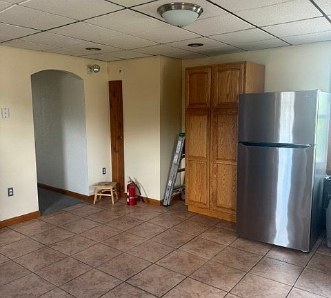 4th image of 32 Oliver St #3