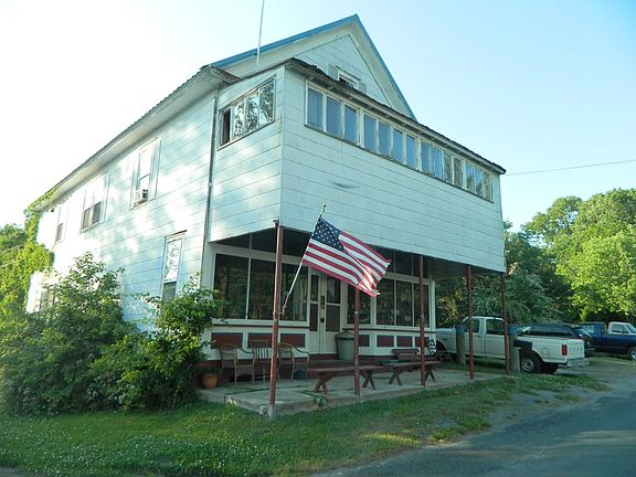 5th image of 43 Craddock Neck Rd