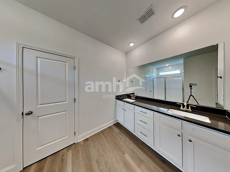 146 Sapling Way — Photo 16