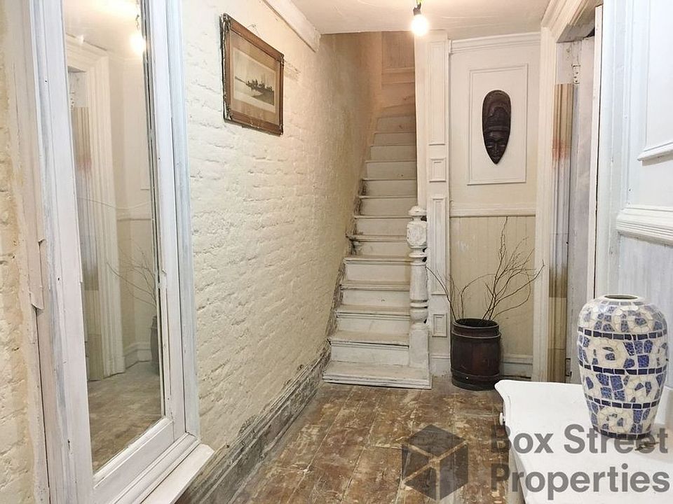1st image of 87 Waverly Ave #1