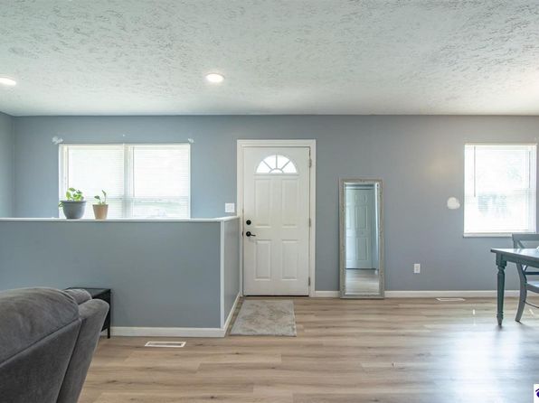 807 Elmhurst Ave, Vine Grove, KY 40175