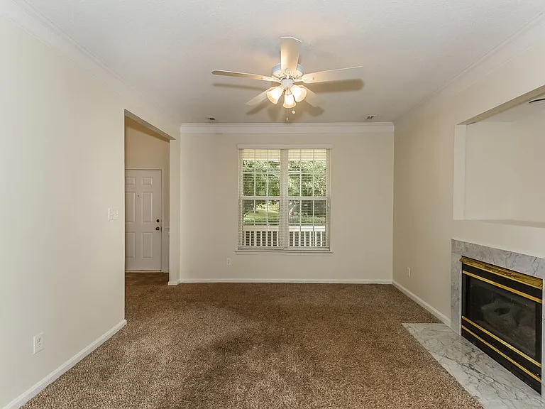 7526 Fallow Ln — Photo 3