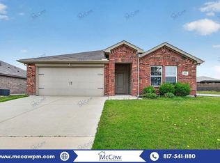 800 Windmill St, Royse City, TX 75189