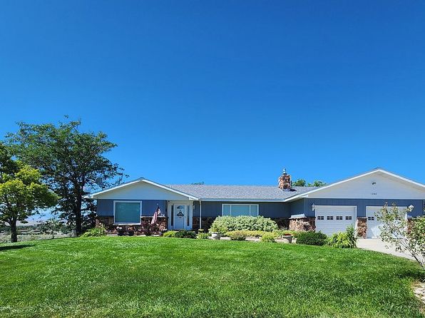 1240 Hilltop Dr