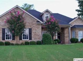 218 Duck Creek Dr, New Market, AL 35761