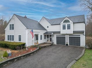 101 Chestnut St, Pepperell, MA 01463