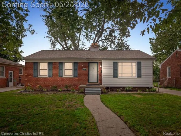 9928 Brookfield St, Livonia, MI 48150