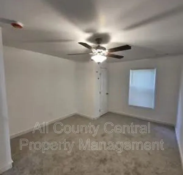 1226 Frisco St — Photo 4