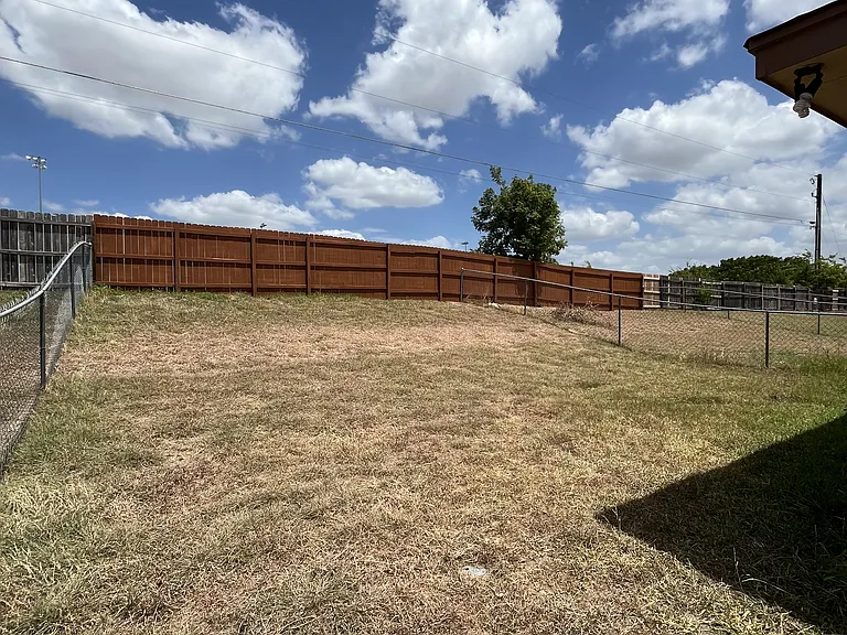 1301 Nicholas Cir #A — Photo 14