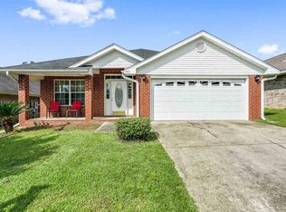 1402 Greystone Dr, Pensacola, FL 32514