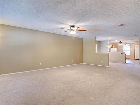 3rd image of 8212 Hazel Wood Dr