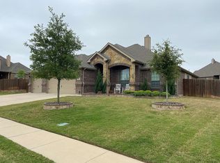 3213 Brighton Dr, Midlothian, TX 76065
