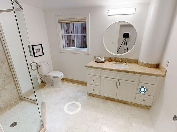 Fully updated bath with