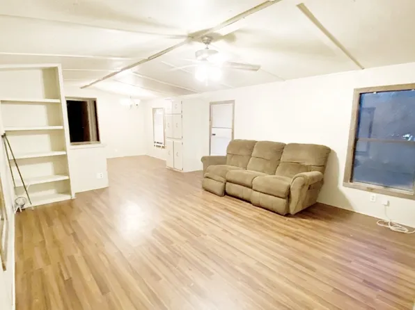 513 FECHNER ST, Pleasanton, TX 78064