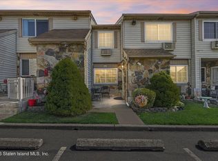 20 Lynn Ct #83, Staten Island, NY 10314