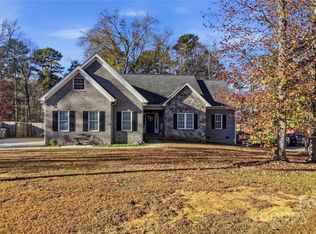 5909 Oakwood Ln, Indian Trail, NC 28079