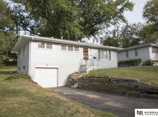 5113 N 49th St, Omaha, NE 68104