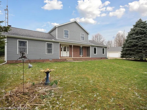 2365 N Summers Rd, Imlay City, MI 48444