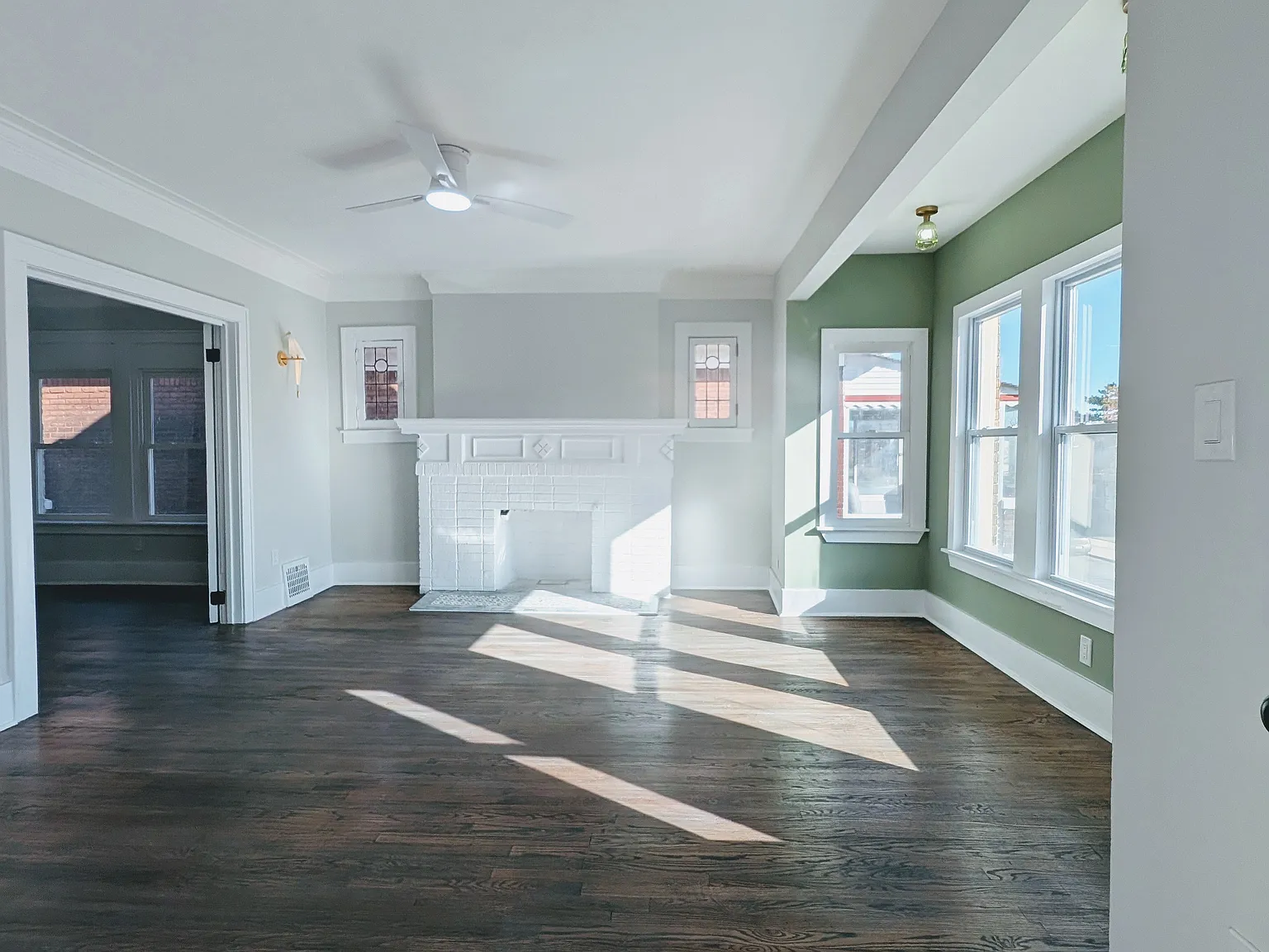 3 bed, 1400 sqft, $1,500 — Photo 1