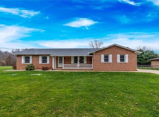 2411 W Comet Rd, Clinton, OH 44216