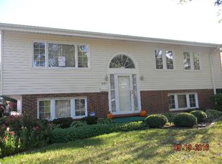 221 Grant St, Park Forest, IL
