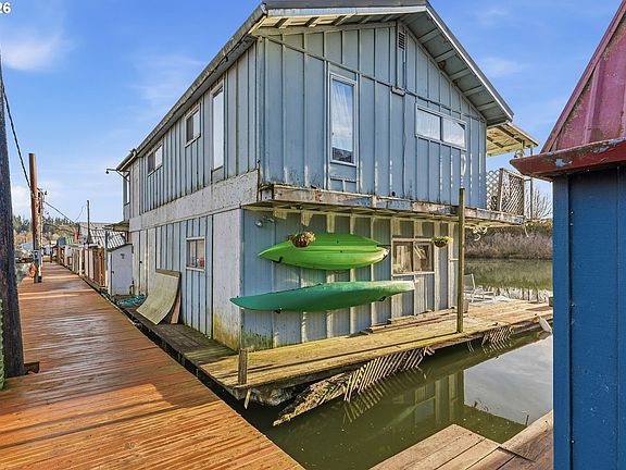 3rd image of 5 W Mill St #B7